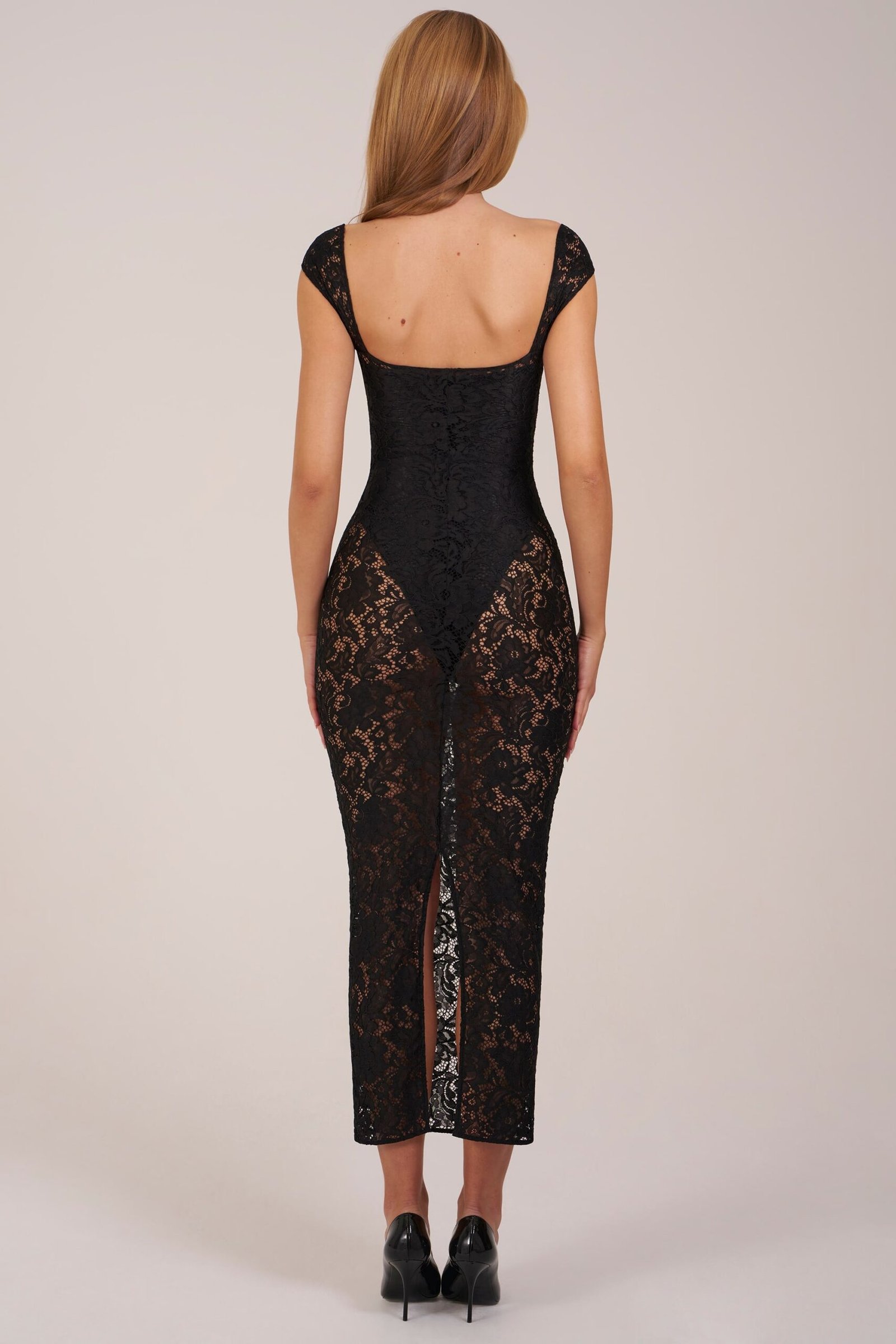 Sweetheart-Neck Maxi Dress in Black - Image 5