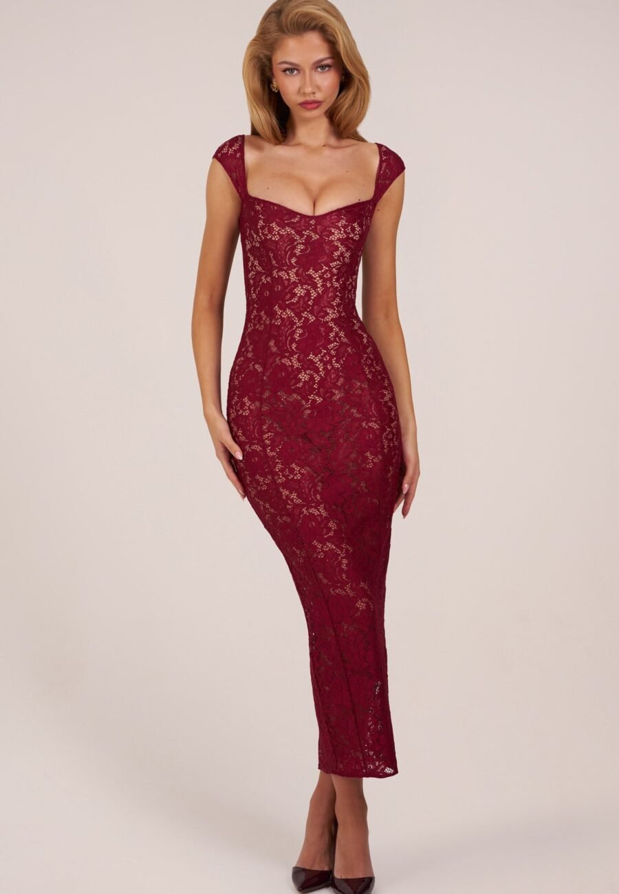 Sweetheart-Neck Maxi Dress in Wine